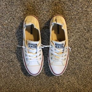 Converse women’s size 8. Like new!